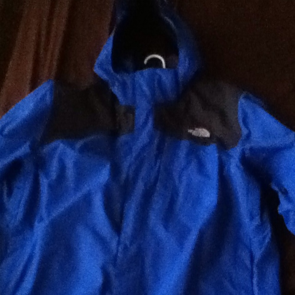 (MENS) Northface XXL blue and black Hyvent jacket